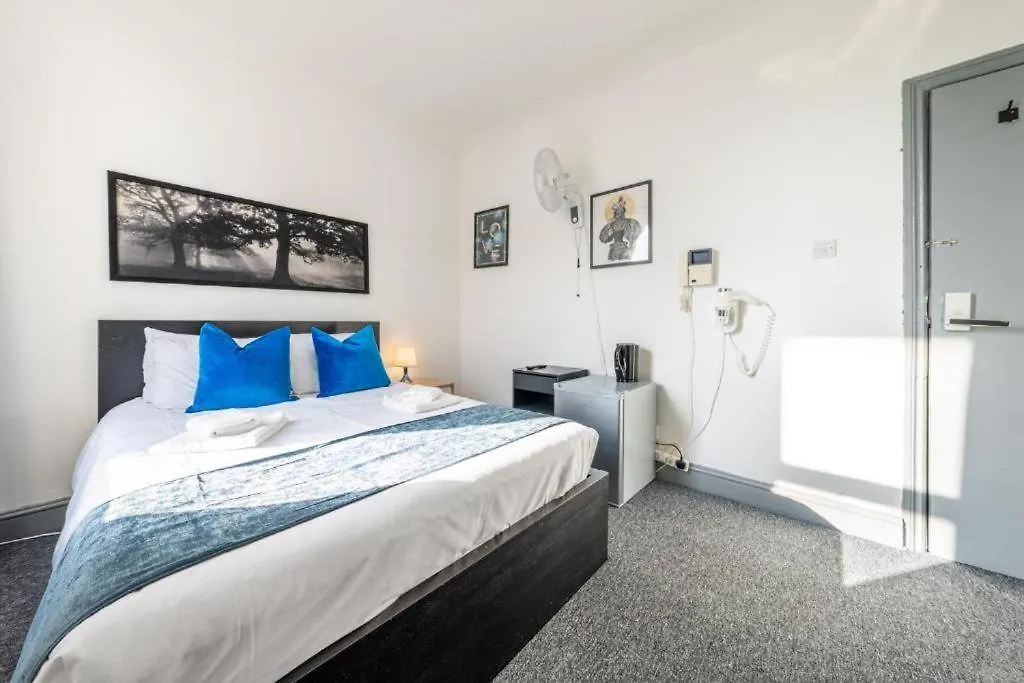 Vilenza Hotel ロンドン