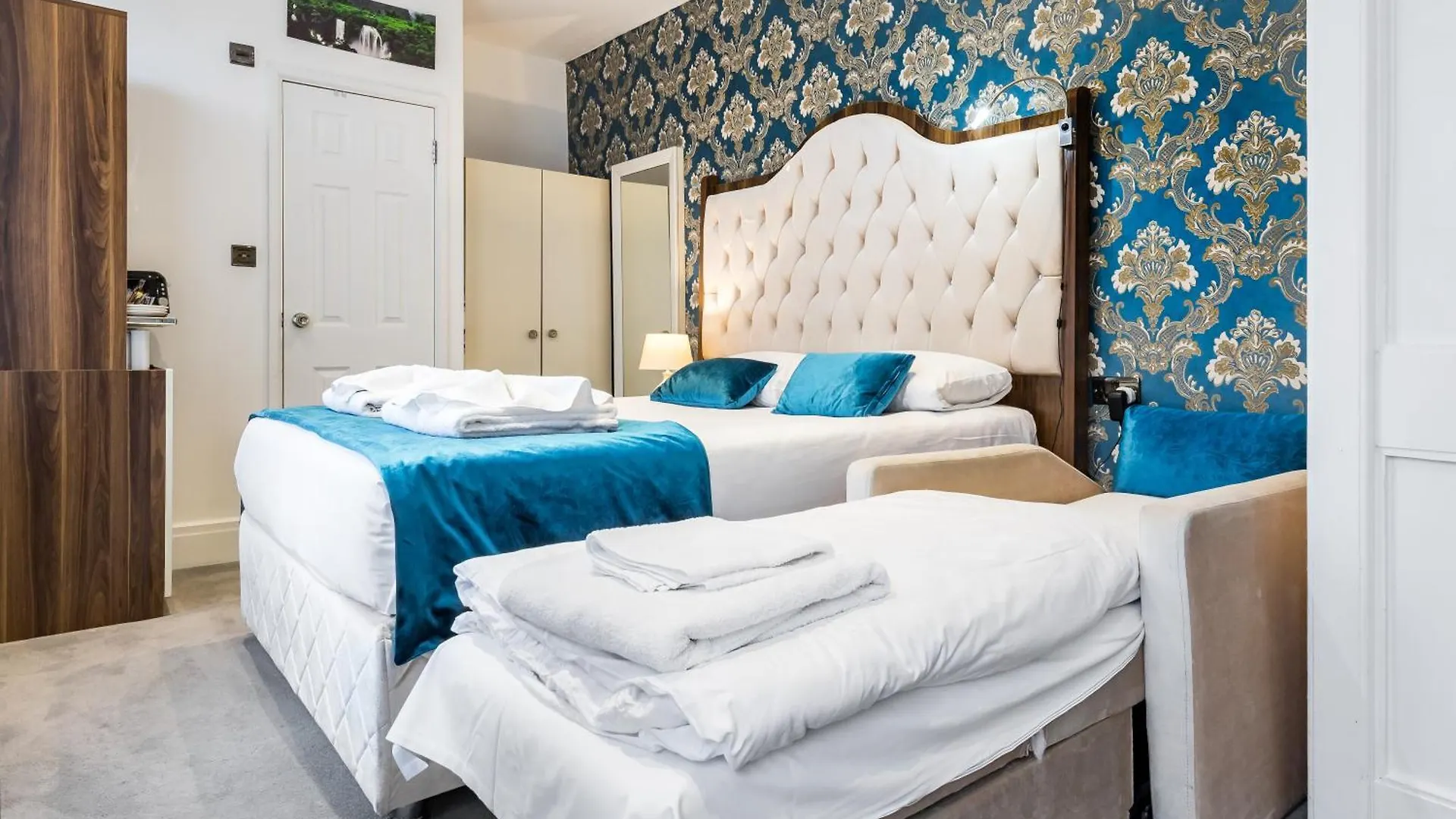 Vilenza Hotel London